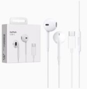 USB-C Wired Earphones with Mic for iPhone 15 & Android-removebg-preview