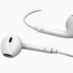 USB-C Wired Earphones with Mic for iPhone 15 & Android - Image 2