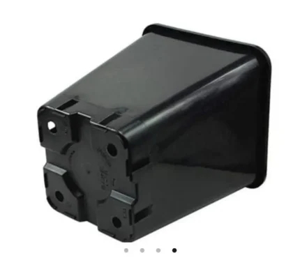 11 litre square plastic plant pot in black