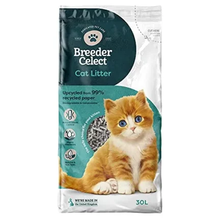 Breeder Celect recycled paper cat litter 30L bag with kitten